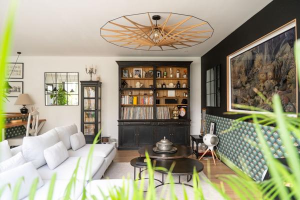Maison de Charme rénovée en plein coeur de La Genette