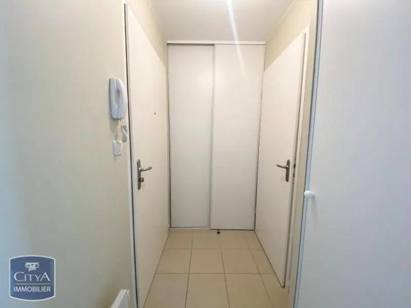 Appartement à louer 1 pièce 29.89m² Annonay (07100)