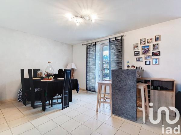 Maison 3 pièces de 72 m² à Saint-Pierre-en-Faucigny (74800)