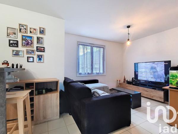 Maison 3 pièces de 72 m² à Saint-Pierre-en-Faucigny (74800)