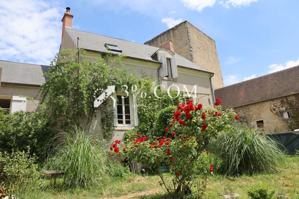 Maison de village
                                                                                                                                                                                                                                                                                                                        5 pièce(s)                                                                                                                                                                                                          3 chambre(s)                                                                                                                                                                                                          150  m²