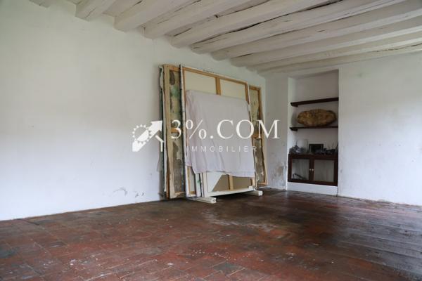 Maison de village
                                                                                                                                                                                                                                                                                                                        5 pièce(s)                                                                                                                                                                                                          3 chambre(s)                                                                                                                                                                                                          150  m²