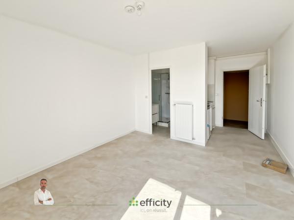 Appartement
         1 pièce
        - 19 m² 33 000 €*