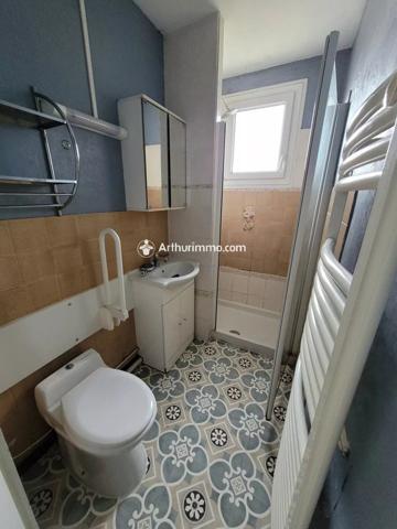 Location Maison 5 pièces 92 m2 à Saint-Jean-d'Angély