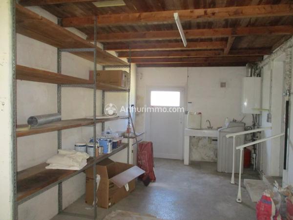 Location Maison 5 pièces 92 m2 à Saint-Jean-d'Angély