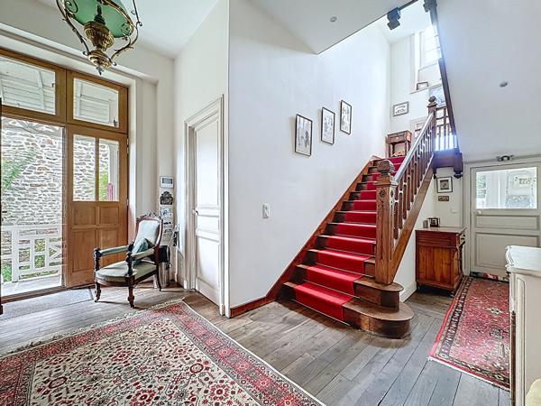 Belle maison familiale à vendre DINAN - Proche écoles et commerces