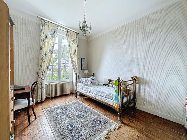 Belle maison familiale à vendre DINAN - Proche écoles et commerces