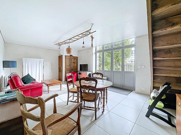 Belle maison familiale à vendre DINAN - Proche écoles et commerces
