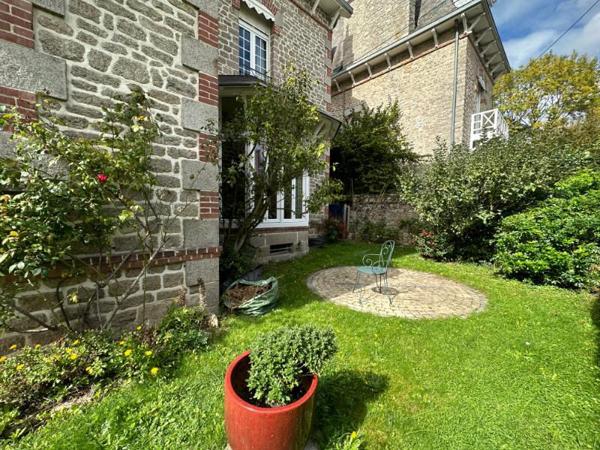 Belle maison familiale à vendre DINAN - Proche écoles et commerces