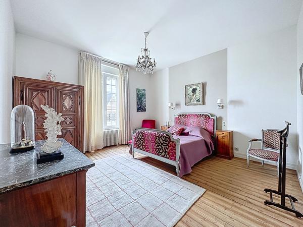 Belle maison familiale à vendre DINAN - Proche écoles et commerces