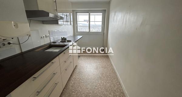 Location Appartement 2 pièces 51.64 m² - Saint-germain-en-laye 78100