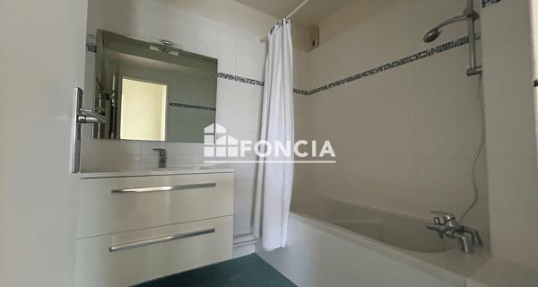 Location Appartement 2 pièces 51.64 m² - Saint-germain-en-laye 78100