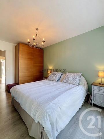 Appartement à vendre  3 pièces - 62,32 m 2   MAISONS ALFORT  - 94