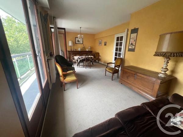 Appartement à vendre  3 pièces - 62,32 m 2   MAISONS ALFORT  - 94