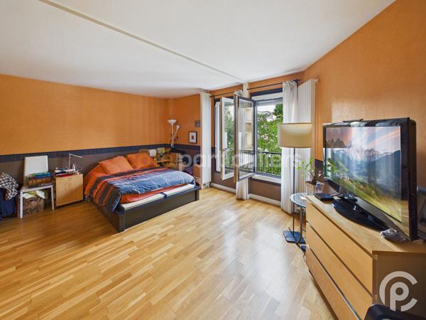 Vente
                Appartement60,23 m² - 3 Pièces -
                    CLAMART (92140)