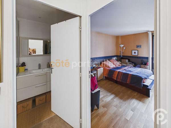 Vente
                Appartement60,23 m² - 3 Pièces -
                    CLAMART (92140)