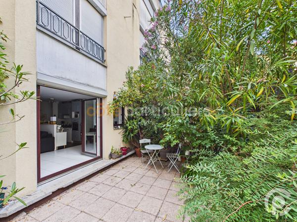 Vente
                Appartement60,23 m² - 3 Pièces -
                    CLAMART (92140)