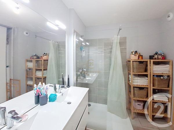 Appartement F5 à vendre  5 pièces - 93 m2 GIVORS - 69