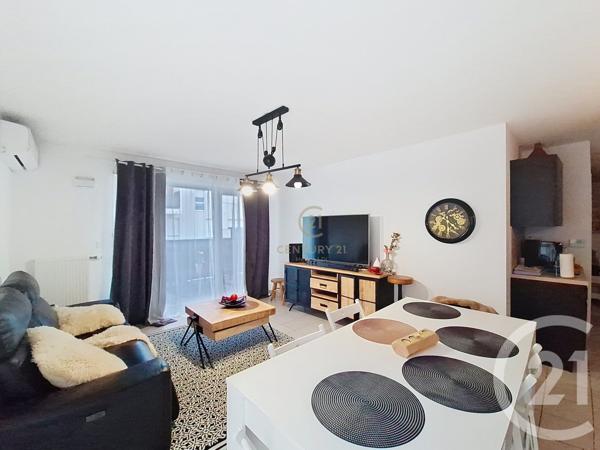 Appartement F5 à vendre  5 pièces - 93 m2 GIVORS - 69