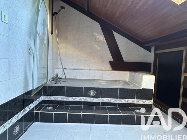 Maison à vendre 5 pièces 127 m² Montluçon