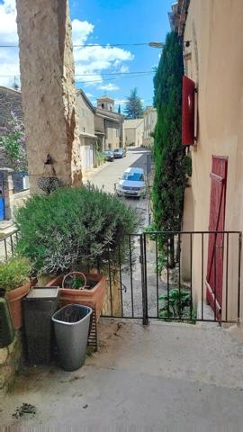 charmante maison de village atypique et confortable