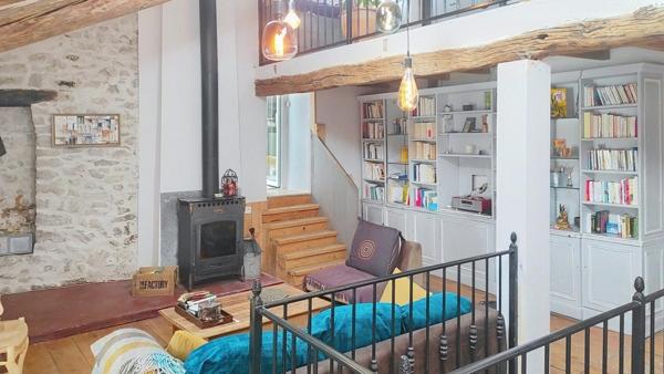 charmante maison de village atypique et confortable