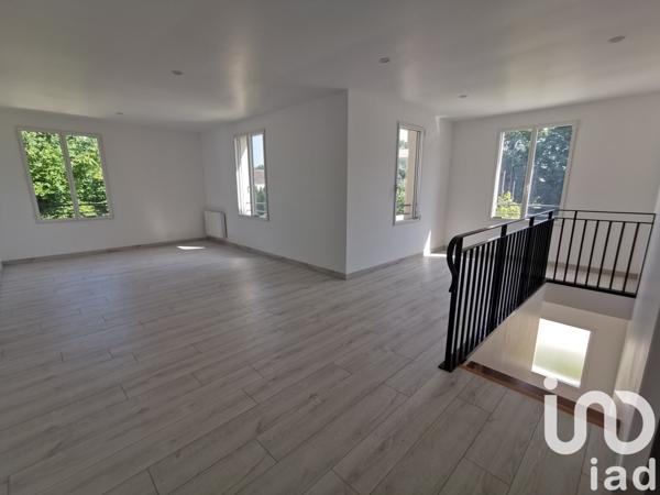 Maison à vendre 9 pièces 225 m² Brie-Comte-Robert