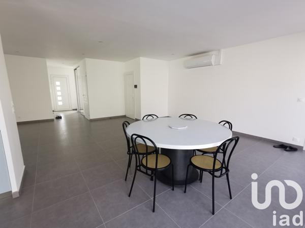 Maison à vendre 9 pièces 225 m² Brie-Comte-Robert