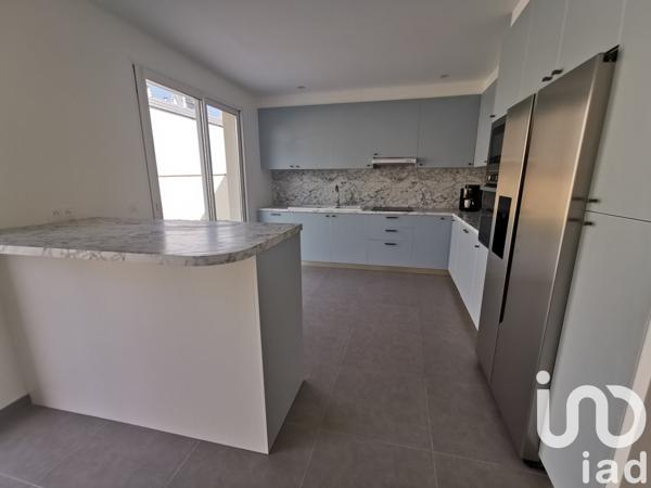 Maison à vendre 9 pièces 225 m² Brie-Comte-Robert