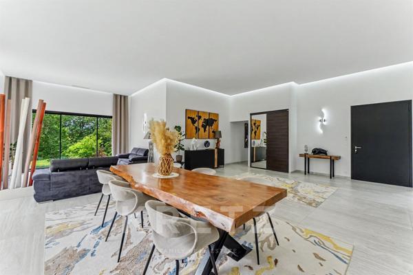 CONTEMPORAINE D 'EXCEPTION