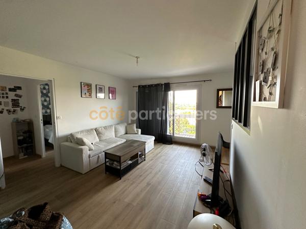 Location
                Appartement53,73 m² - 2 Pièces -
                    CHOLET (49300)