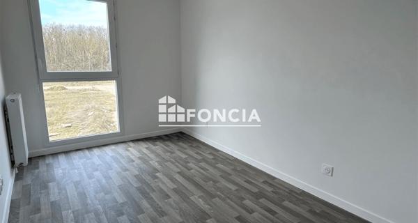 Location Appartement 3 pièces 59 m² - Melun 77000