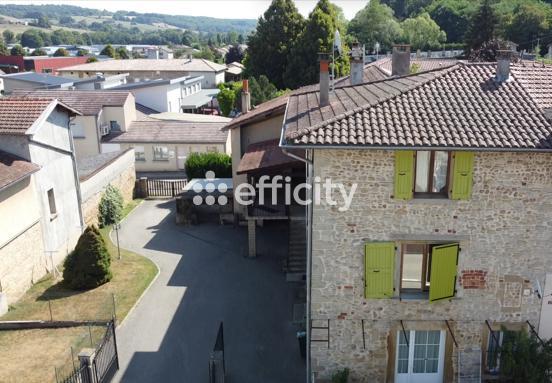 Immeuble
         9 pièces
        - 302 m² 449 000 € *