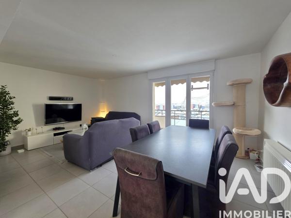 Appartement à vendre 4 pièces 90 m² Valmont