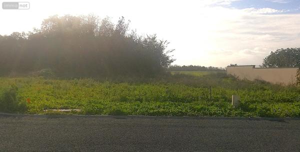 Terrain à Batir à vendre à Saint-Just-Luzac en Charente-Maritime (17320), ref : FD/JOM/24-40-4