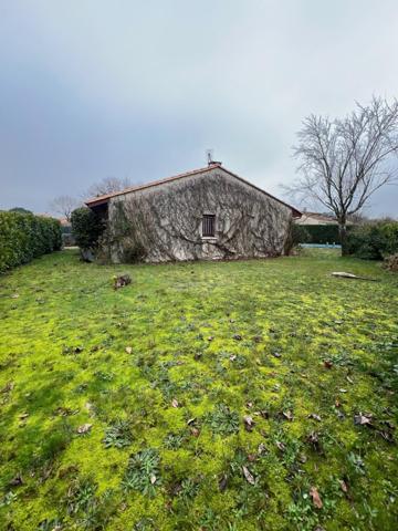 Maison de 80m² avec jardin et garage sur Le Haillan