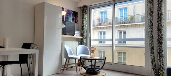 BEAU STUDIO - EDGAR QUINET - OU VAVIN