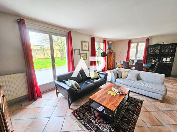 Maison Saint-Gratien, 8 pièces 170m2 769 000 € **  - Référence  1454