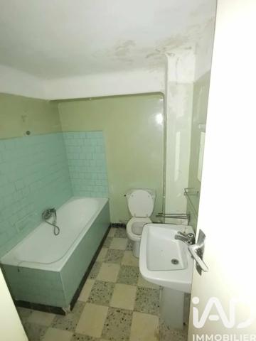 Immeuble à vendre 174 m² Carpentras