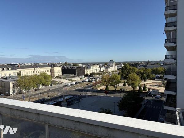 ANGERS PLACE LORRAINE T5 AVEC TERRASSES, CAVE ET GARAGE