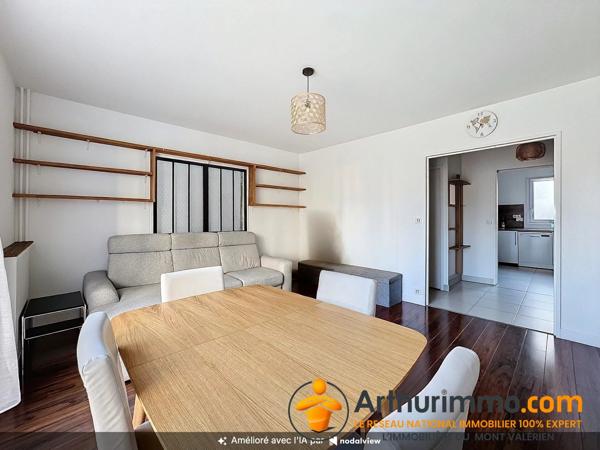 Vente                                                      Appartement
                        
                     3 pièces                      63 m2                     à Nanterre
