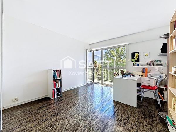 Appartement T5 de 128m² + Garage en sus