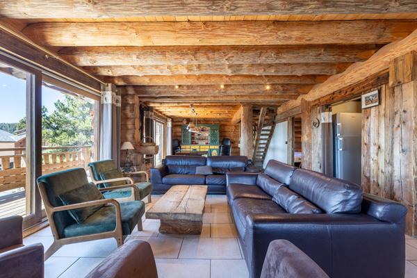 Chalet de caractère avec beau jardin à Bolquère