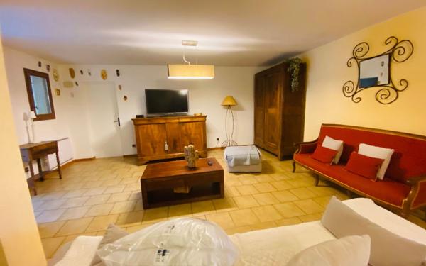 Maison à louer    4 pièces •  Pézenas