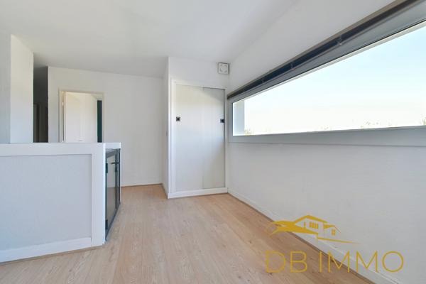 Villeneuve-Lez-Avignon, 112 m² + 60 m² de terrasse face à la Provence : un appartement hors norme