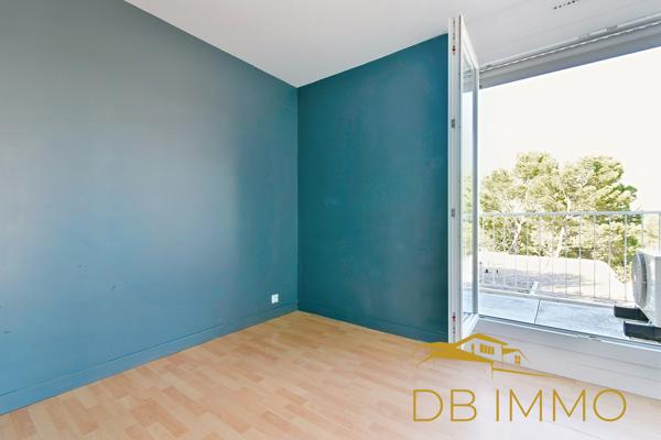 Villeneuve-Lez-Avignon, 112 m² + 60 m² de terrasse face à la Provence : un appartement hors norme