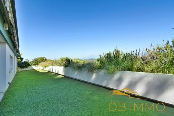 Villeneuve-Lez-Avignon, 112 m² + 60 m² de terrasse face à la Provence : un appartement hors norme