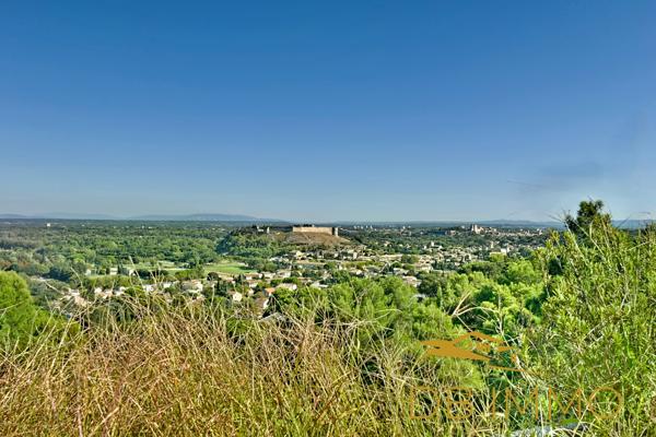 Villeneuve-Lez-Avignon, 112 m² + 60 m² de terrasse face à la Provence : un appartement hors norme