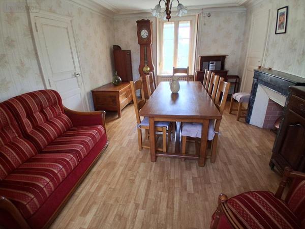 Maison à vendre à Rives-d'Andaine dans l'Orne (61140), ref : 61049-1061