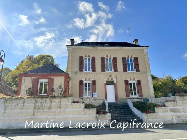 Dpt SARTHE (72), à vendre BOESSÉ LE SEC - MAISON DE VILLAGE P6 de 138 m² - Terrain de 1019 M²